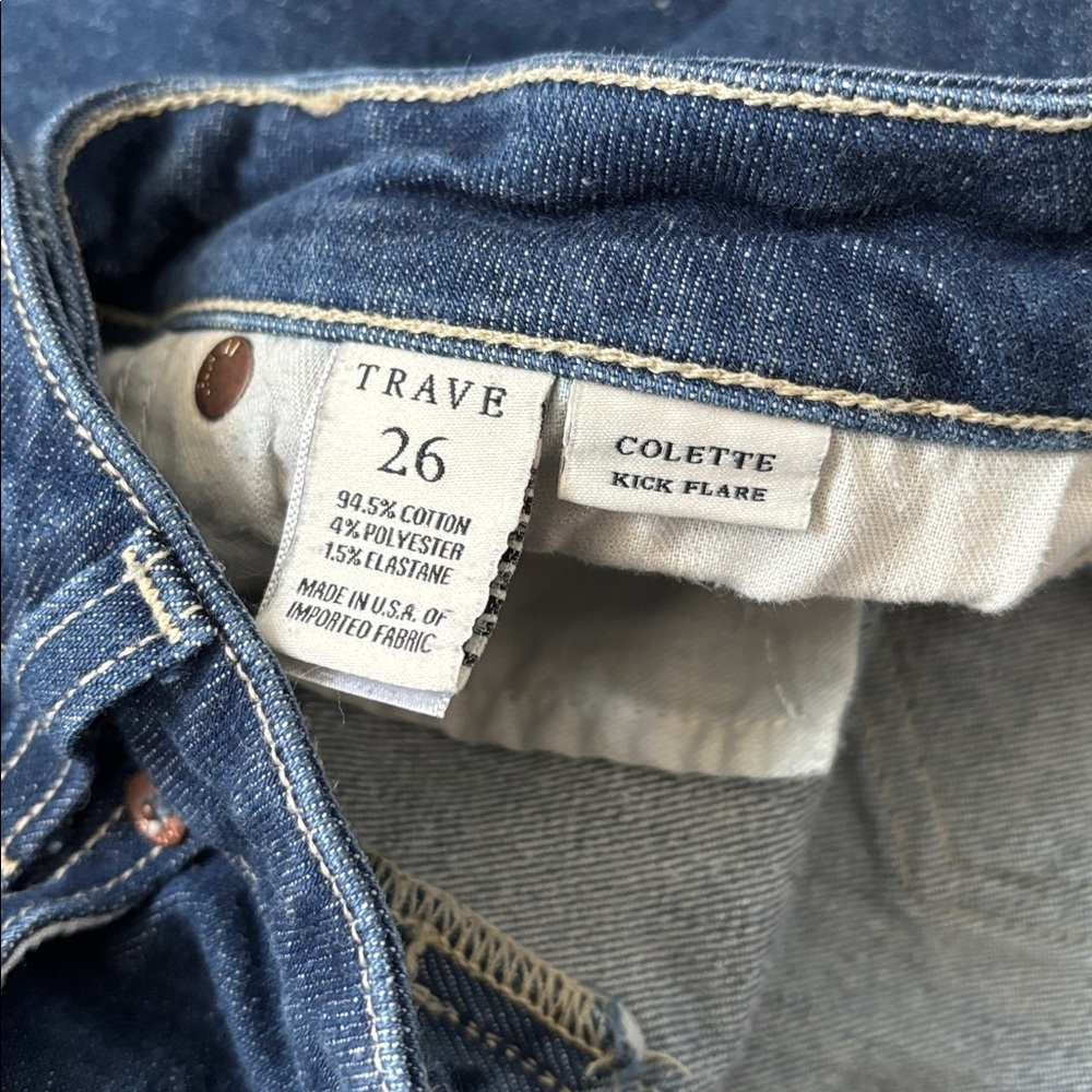 TRAVE Collette Kick Flare Jeans in No Excuses Wash Size 26 - Picture 8 of 10